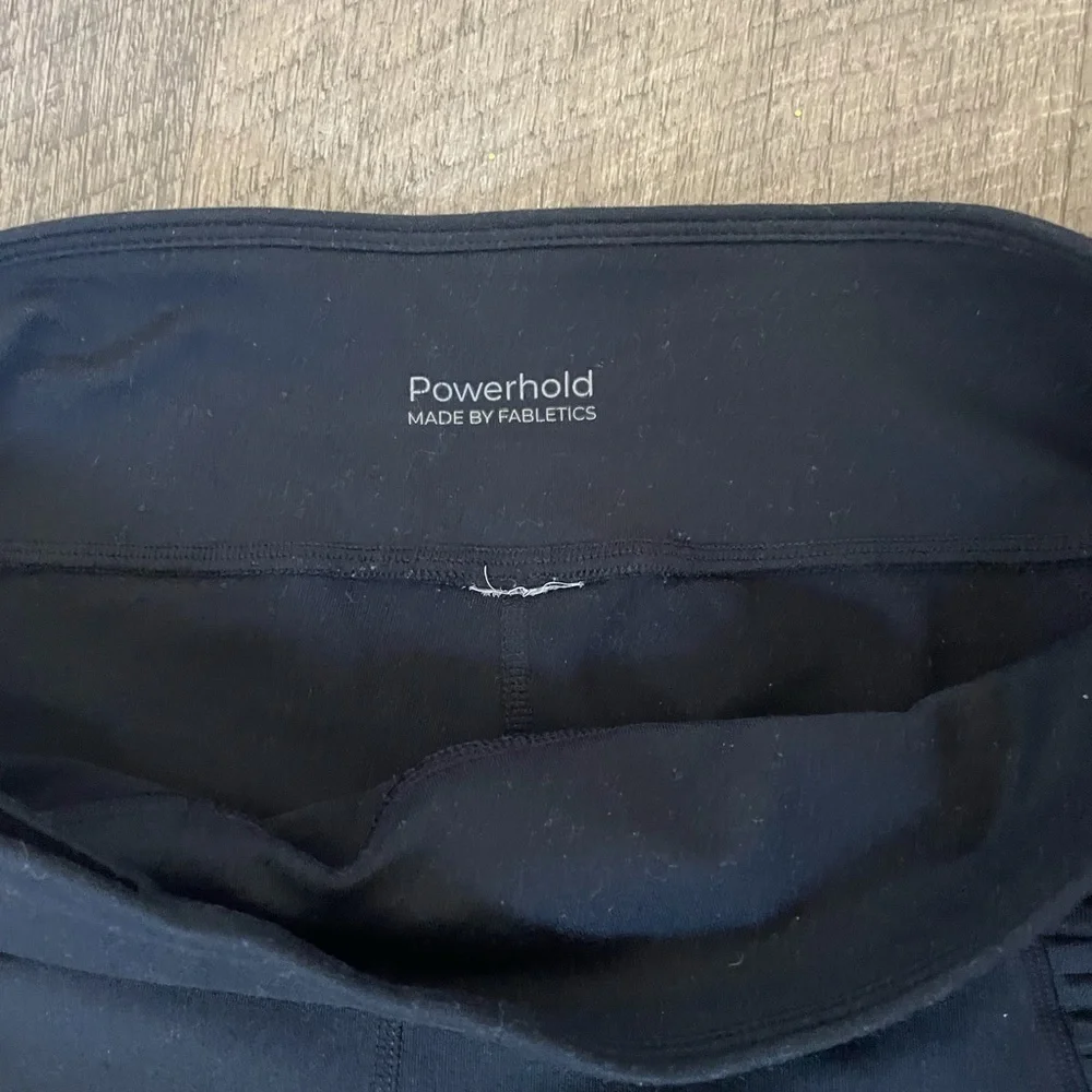 Fabletics Mesh Panel Powerhold Legging - Picture 3 of 4
